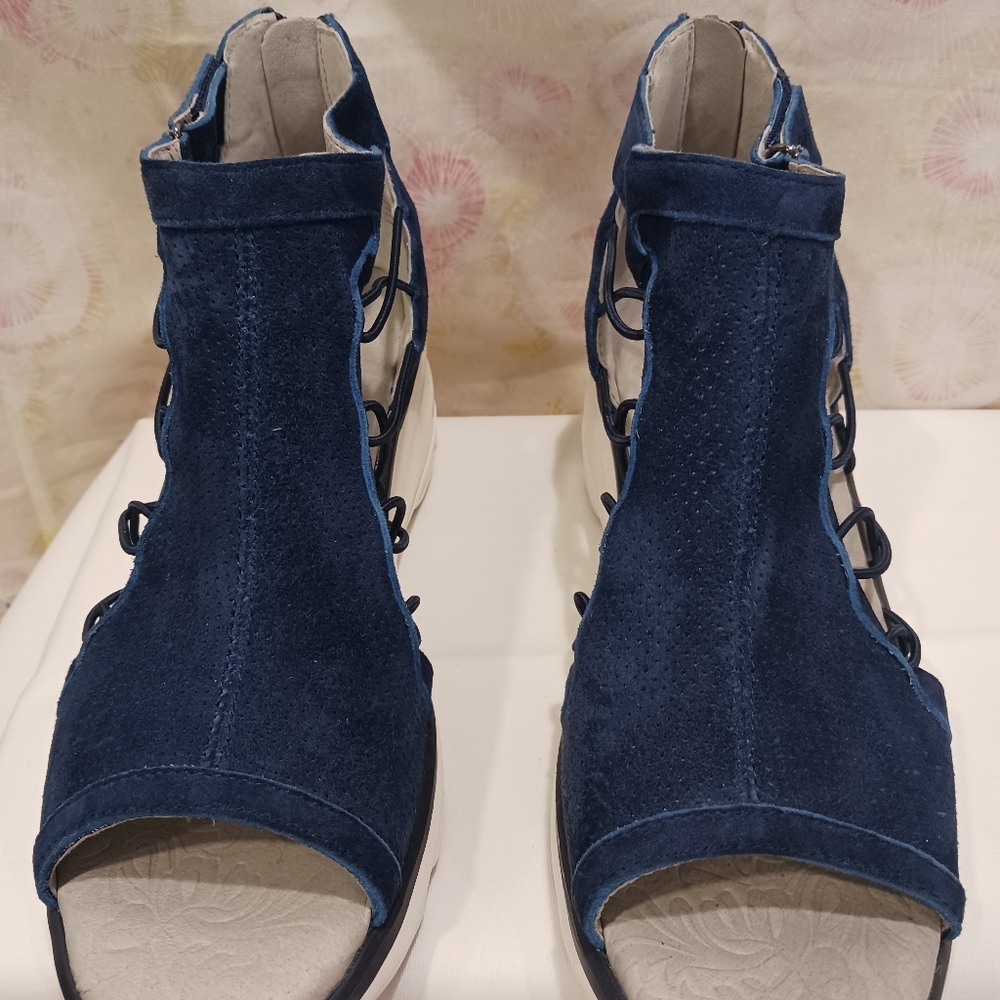 JBU by Jambu Naomi wedge NWOT - Picture 3 of 5